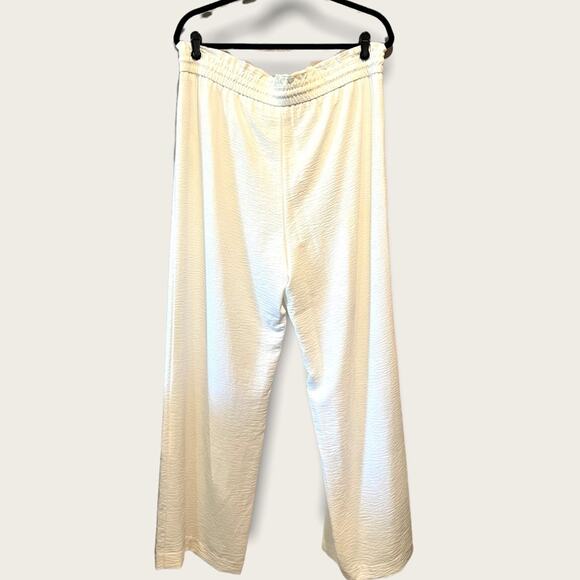 Calvin Klein NWT Smocked Waist Wide Leg Pants size L White - Picture 2 of 11